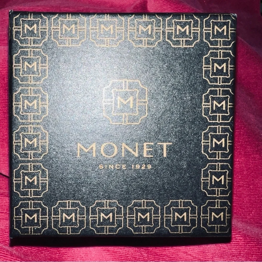 Monet Gold-Tone Pearl & Crystal Wreath Brooch - New In Box